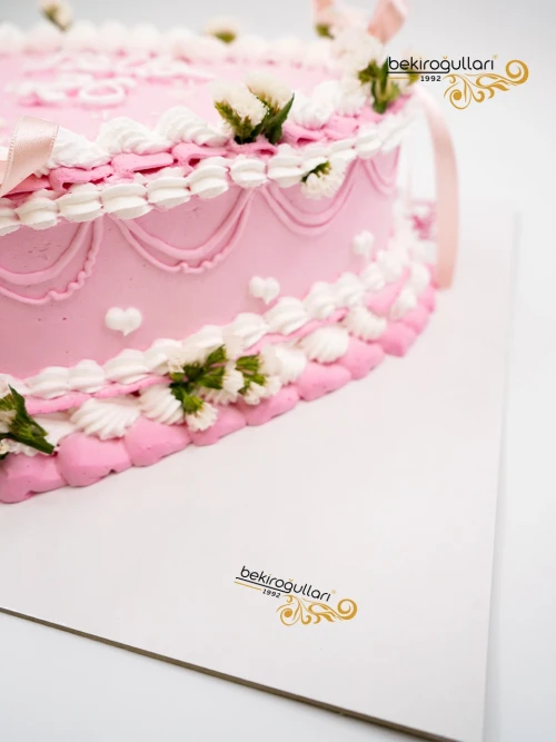 Çiçek Ve Kurdele Detay Naked Pasta