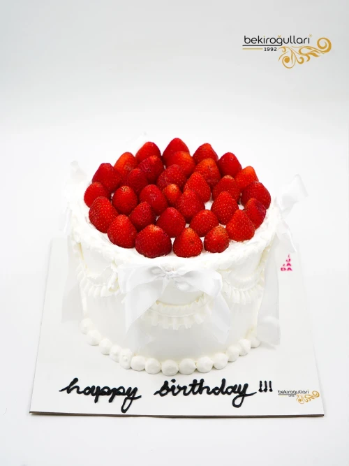 Çilek Detay Naked Pasta