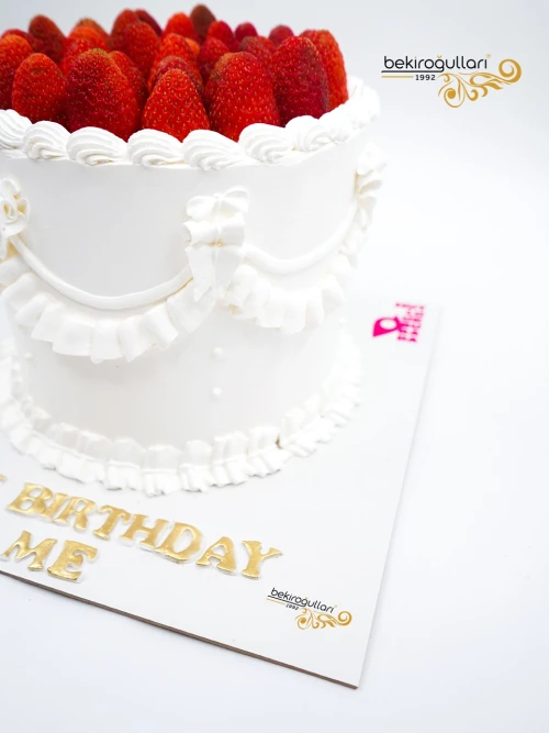 Çilek Detay Naked Pasta