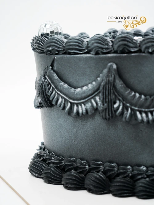 Disko Topu Detay Naked Pasta