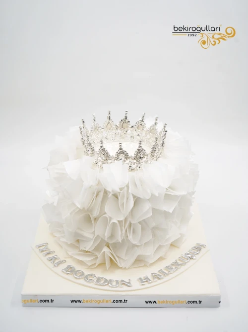 Gümüş Taç Detay Konsept Pasta