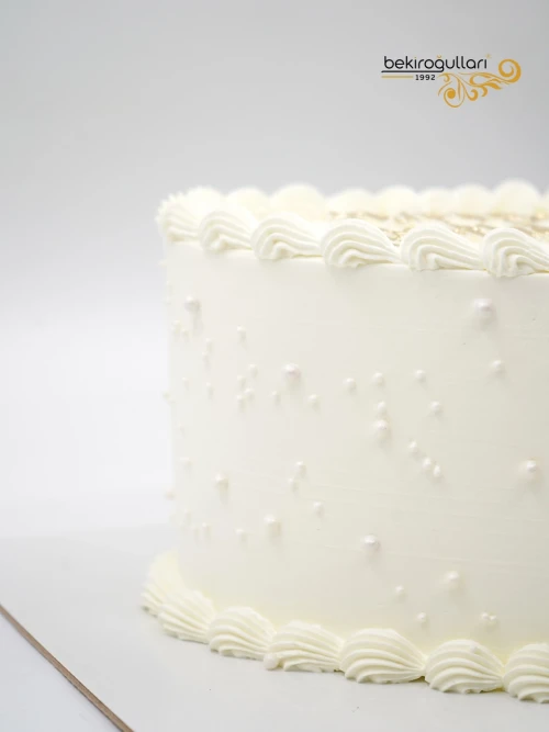 İnci Detay Beyaz Naked Pasta