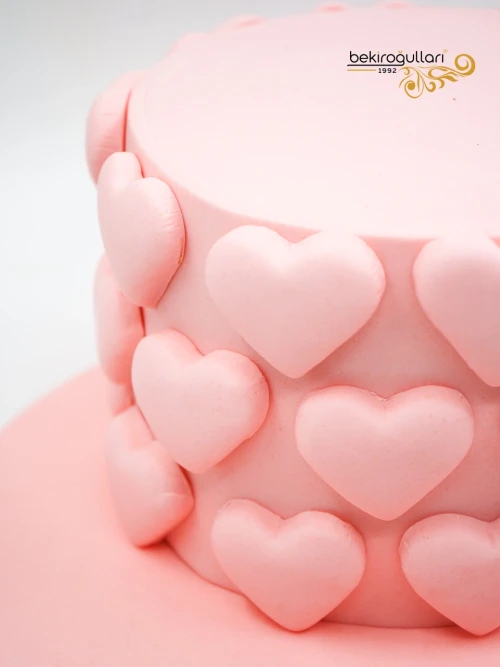 Kalp Detay Butik Pasta