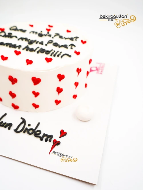 Kalp Detay Naked Pasta