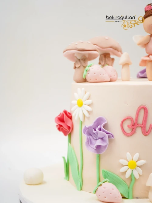 Kız Çocuk Detay Butik Pasta