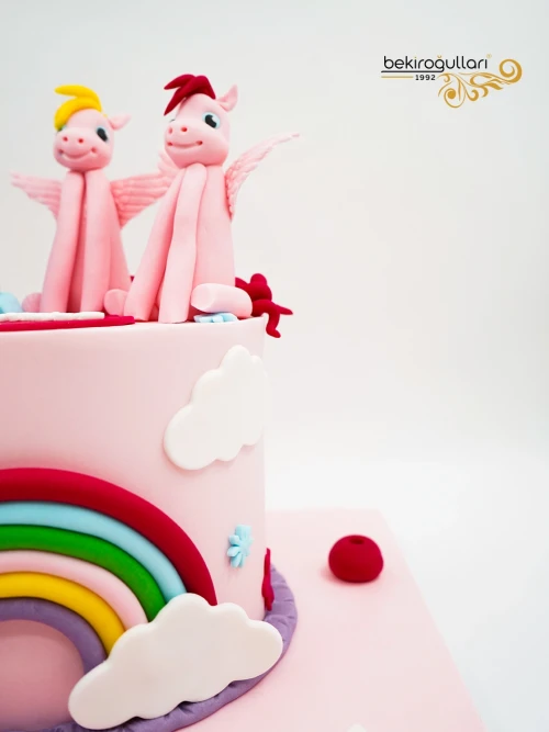 Kız Çocuk Ve Unicorn Tasarım Butik Pasta