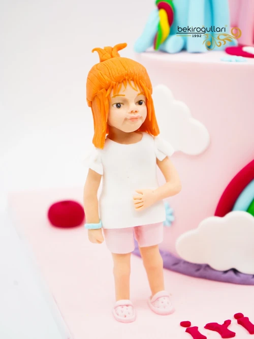 Kız Çocuk Ve Unicorn Tasarım Butik Pasta