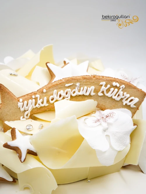 Orkide Ve Kurabiye Detay Tasarım Pasta