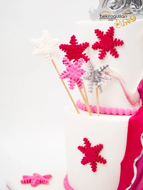 Pembe Elsa Tasarım Butik Pasta