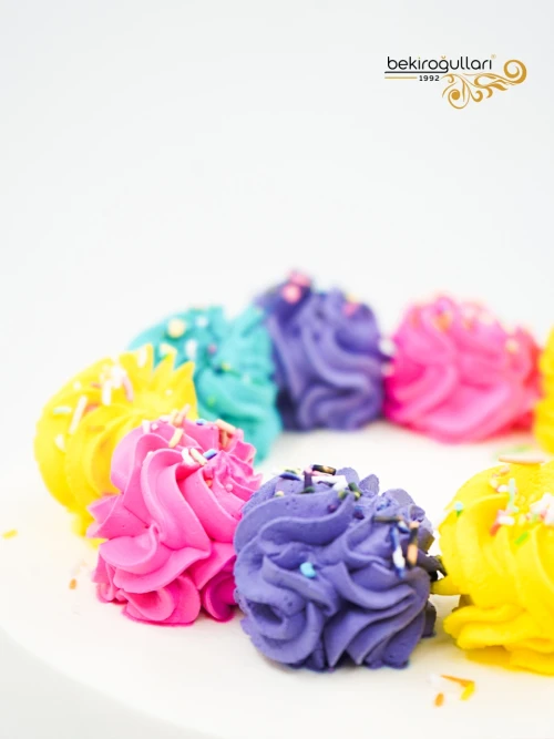 Renkli Şekerleme Detay Naked Pasta