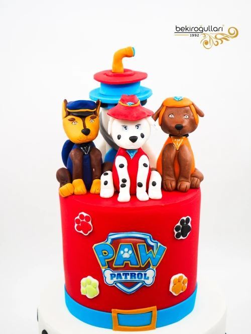 Sevimli Köpekler Tasarım Pasta