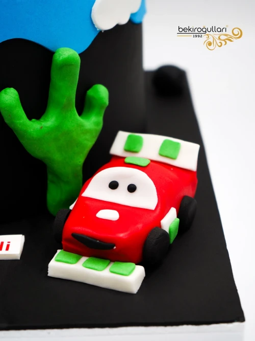 Şimşek McQueen Konsept Butik Pasta