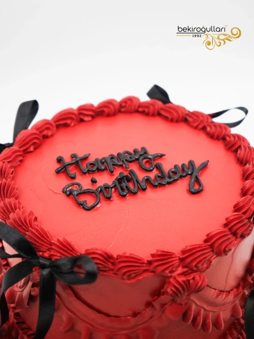 Siyah Kurdele Detay Kırmızı Naked Pasta