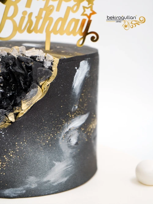 Siyah Ve Gold Tasarım Butik Pasta