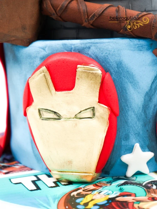 Süper Kahraman Konsept Pasta