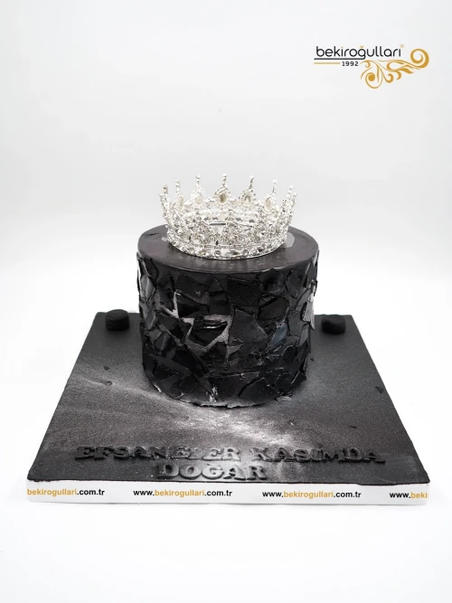Taç Detay Siyah Konsept Pasta