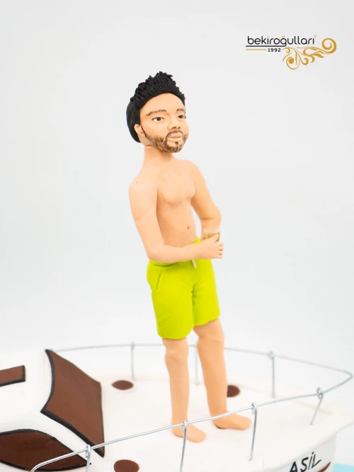 Tekne Ve Erkek Figür Butik Pasta