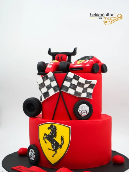 Yarış Arabaları Detay Tasarım Pasta