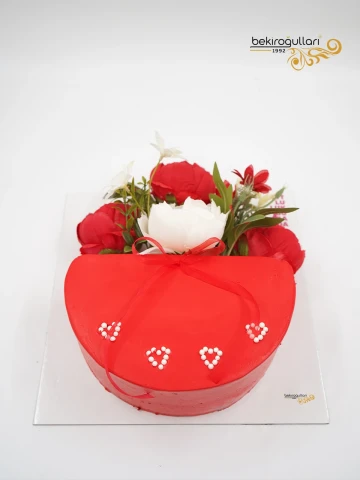 Çiçek Detay Kırmızı Naked Pasta