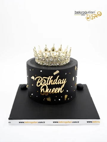 Gold Taç Detay Siyah Tasarım Pasta