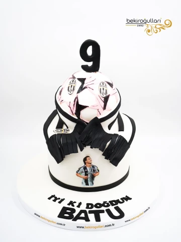 Juventus Detay Tasarım Pasta