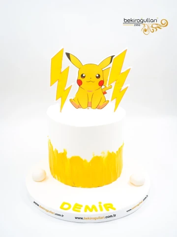 Sarı Sevimli Kahraman Konsept Pasta