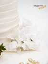 Beyaz Çiçek Gold Butik Pasta